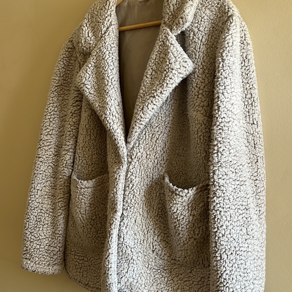 Ardene Teddy Jacket - Picture 3 of 4